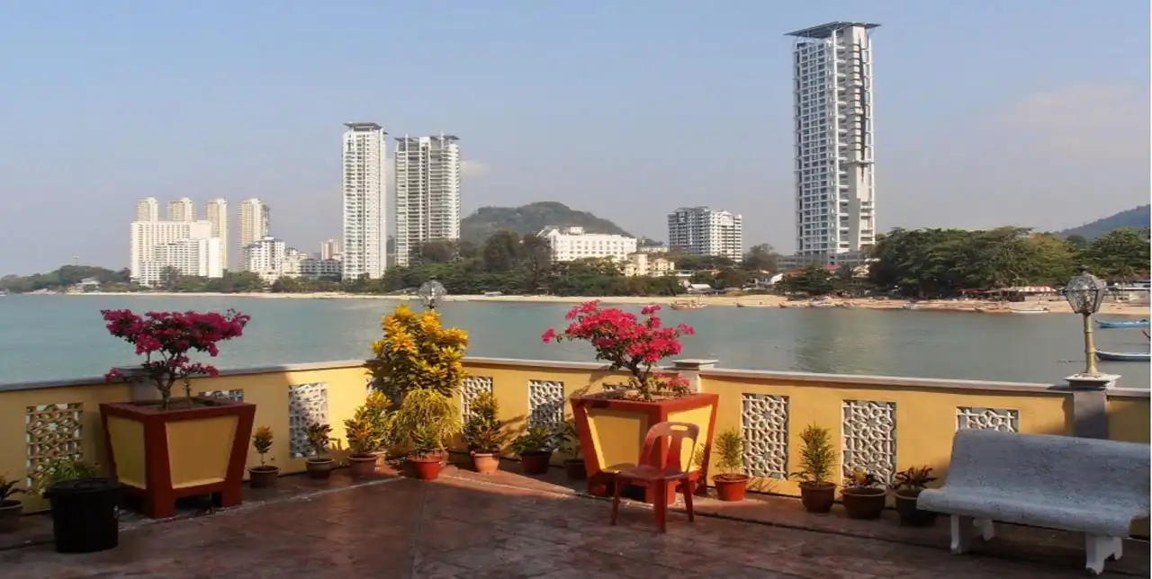 المسجد العائم