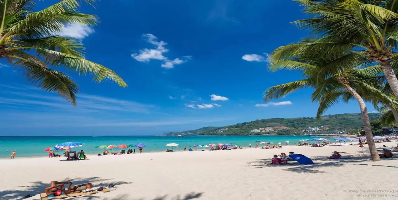 شاطئ باتونغ